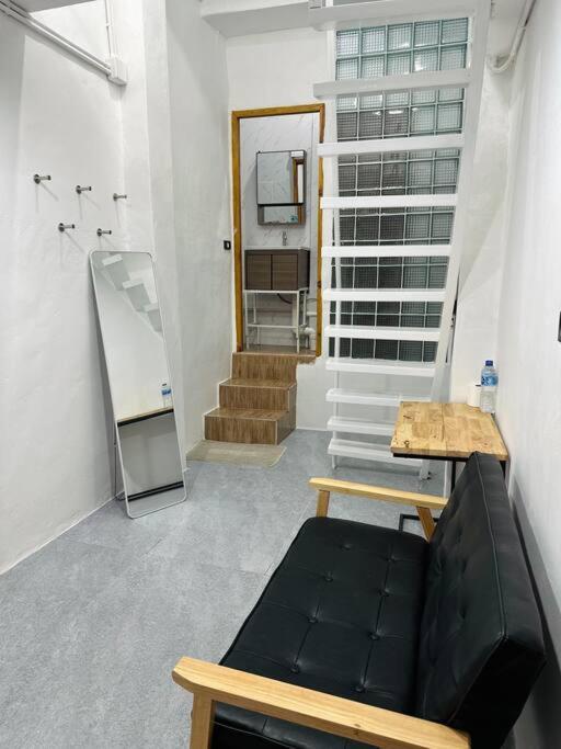 Ferienwohnung Megun 10 Duplex Bangkok Exterior foto